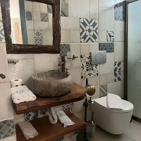 Ala Alacati Отель Кешме
