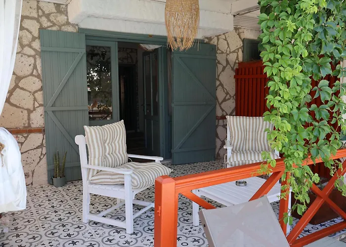 Ala Alacati 酒店 *